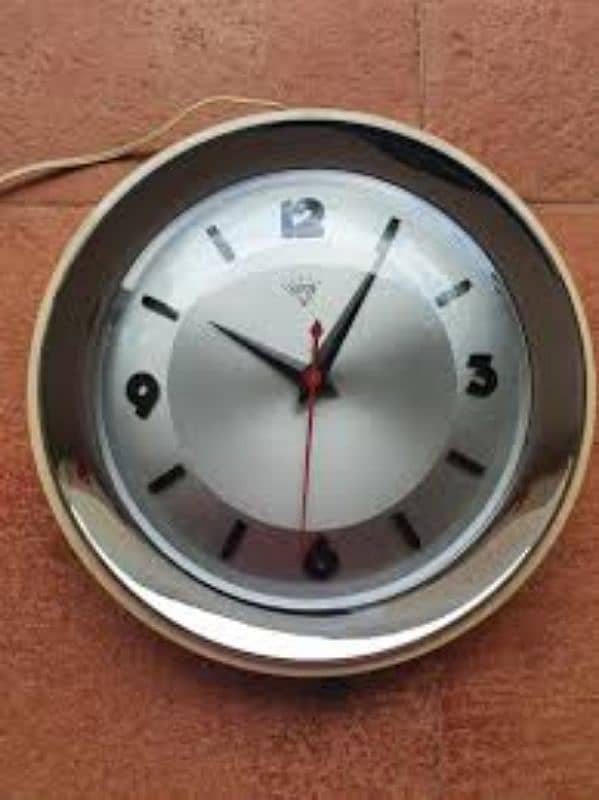 Vintage Electric Clock - Diamond 2