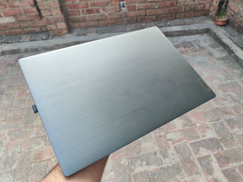 Lenovo IdeaPad V15 i5 10th Gen 0