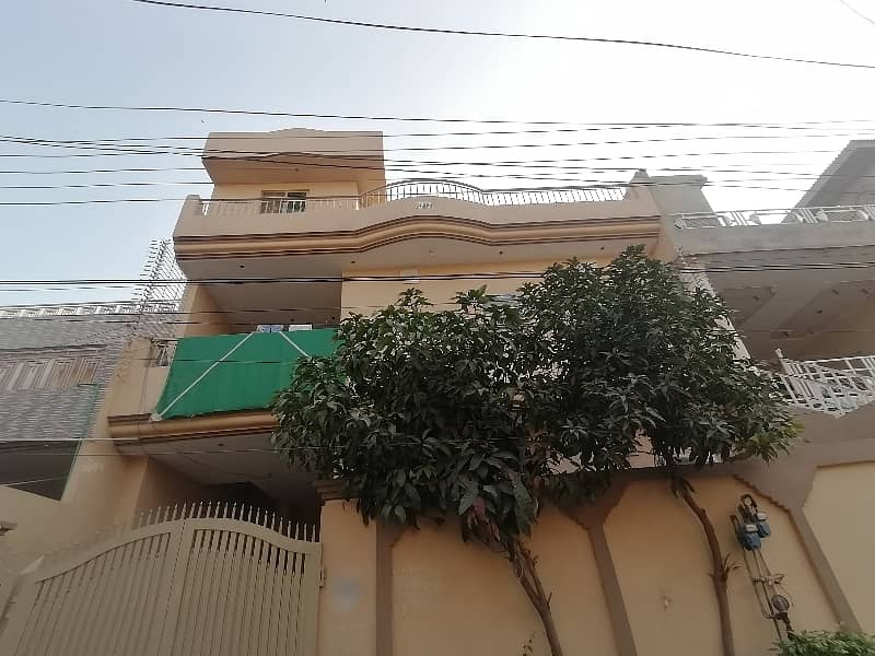 Fair-Priced 10 Marla House Available In Marghzar Officers Colony 1