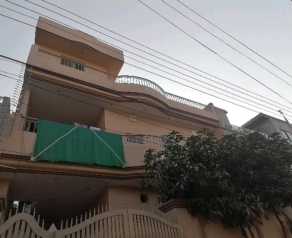 Fair-Priced 10 Marla House Available In Marghzar Officers Colony 3