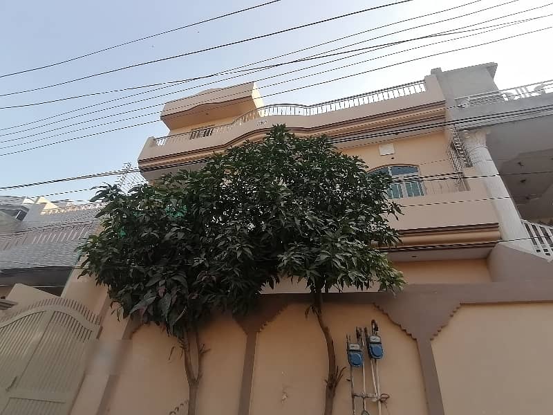 Fair-Priced 10 Marla House Available In Marghzar Officers Colony 5