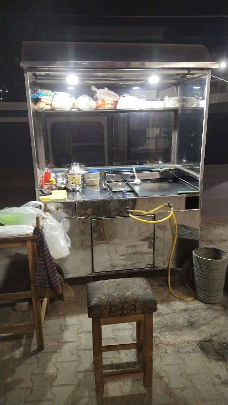 burger counter with fryer ( steel main hai with  trolly wheel 1