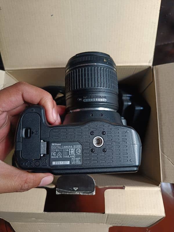 Nikon D3300 DSLR Camera (10/10 Condition) 6