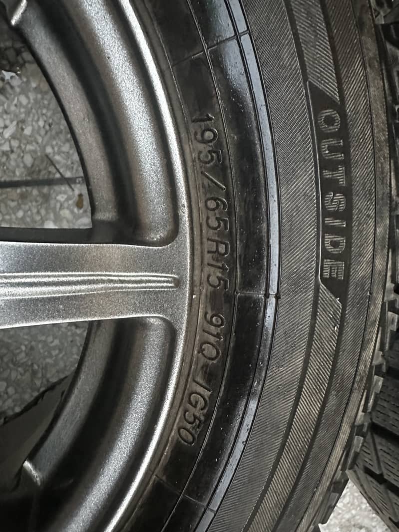 Used tire with rim Japan 195/65/R15 3