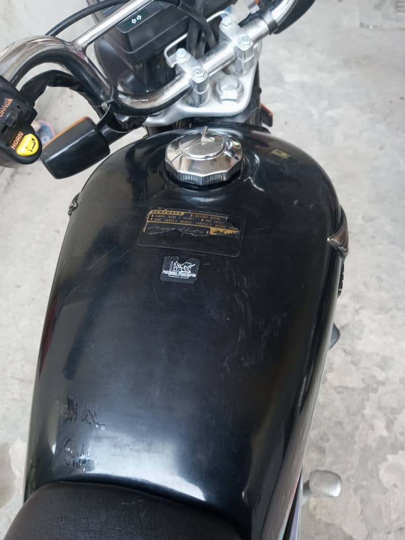 Honda CD 70 2024 6