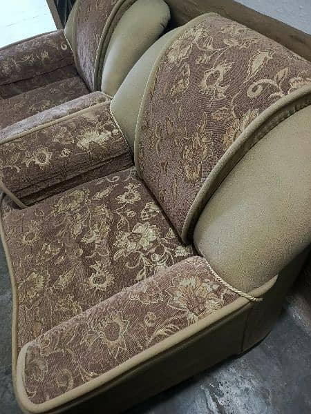 5 seater sofa 3