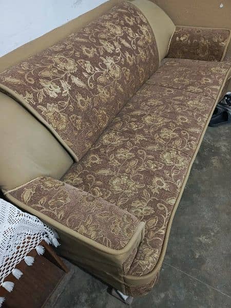 5 seater sofa 4