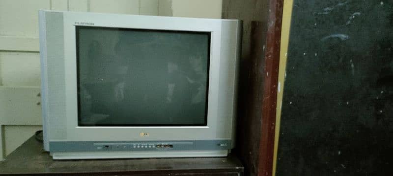 A 1 piece LG TV pc for sale in new condition 0