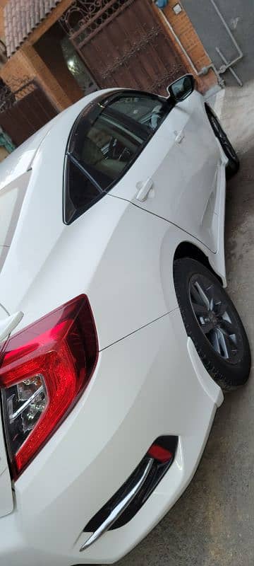 Civic ug full option Nov 2021 model for sale 14