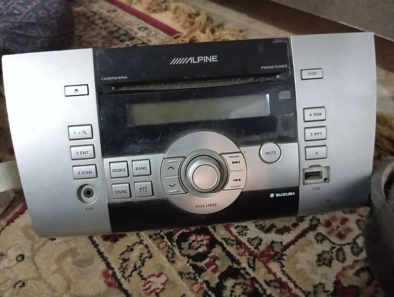 Suzuki swift original Dvd player with 4 speakers 2