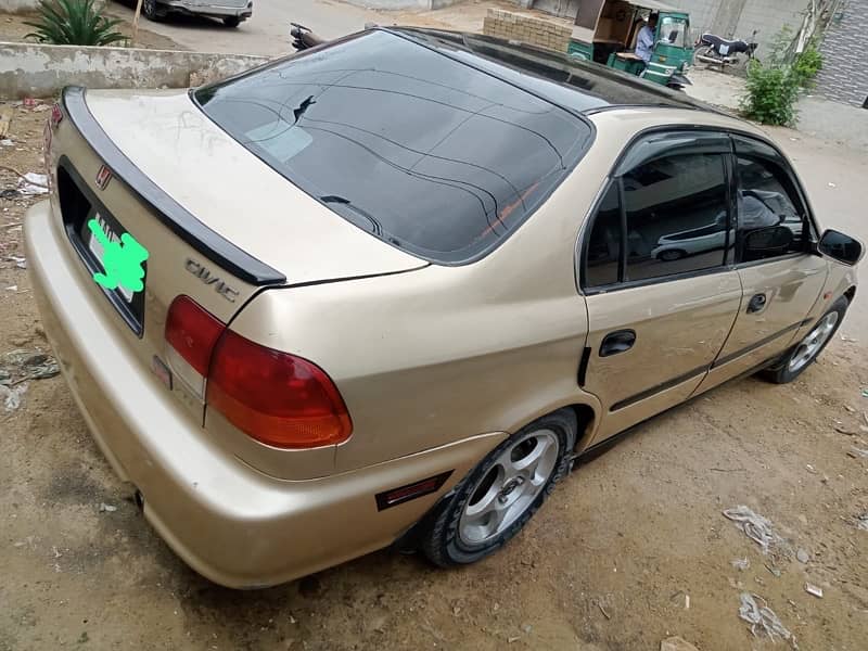 Honda Civic VTi 1997 4