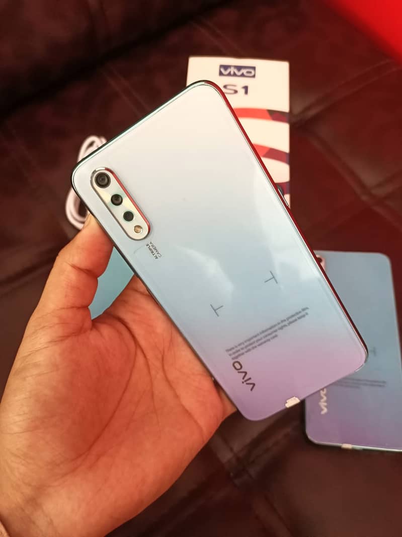 Vivo S1 PTA With Accessories 2