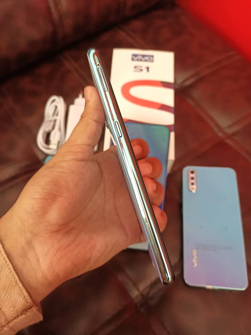 Vivo S1 PTA With Accessories 6