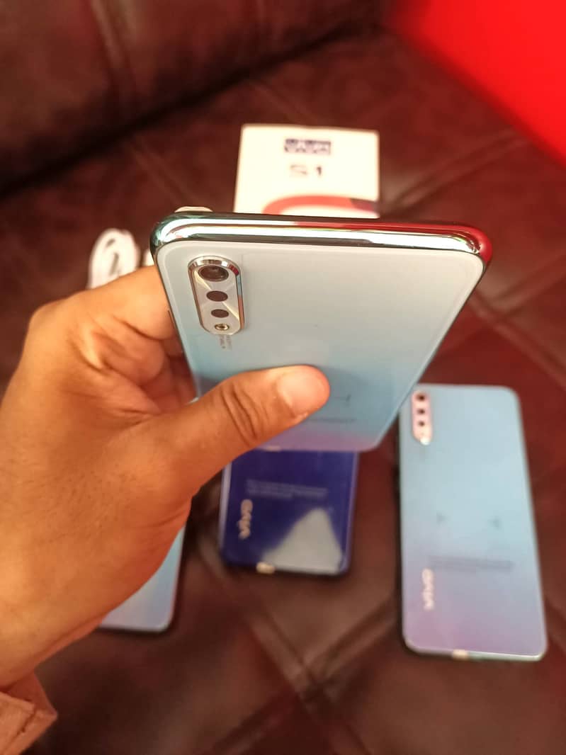 Vivo S1 PTA With Accessories 8