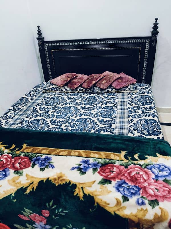 king size bed with mattress good condition 0