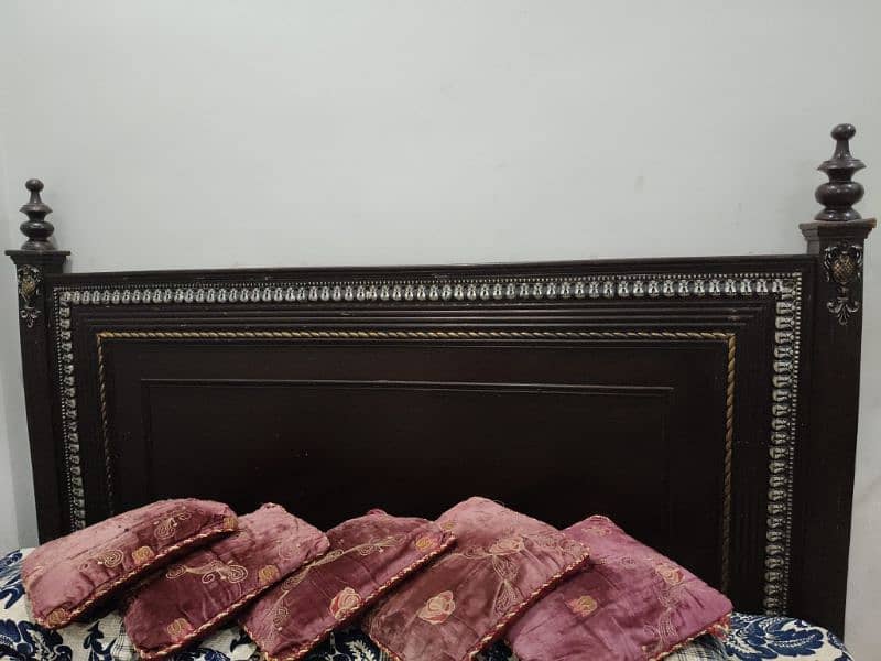 king size bed with mattress good condition 3