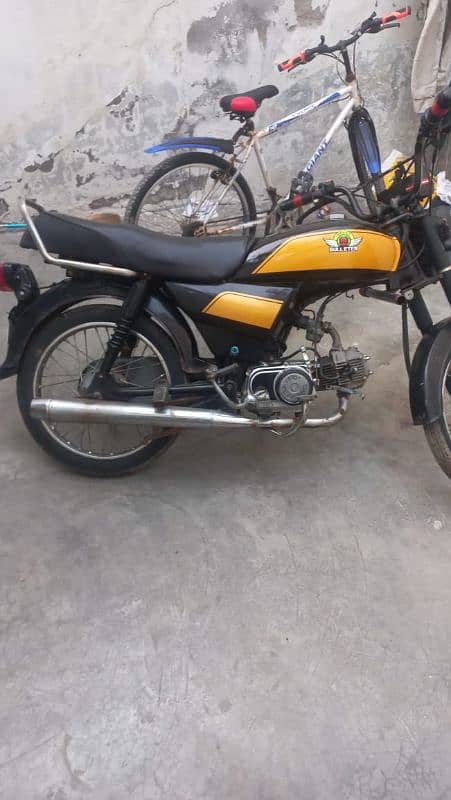 Crown 70cc New Condition Urgent Sale 1