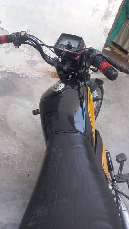 Crown 70cc New Condition Urgent Sale 3