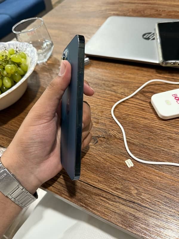 Iphone 12pro max 128 gb pta 4