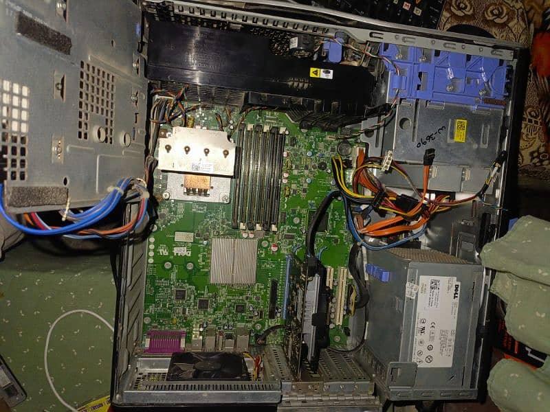 Dell precision t 3500 5