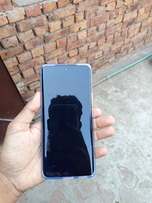 Vivo v40e 0