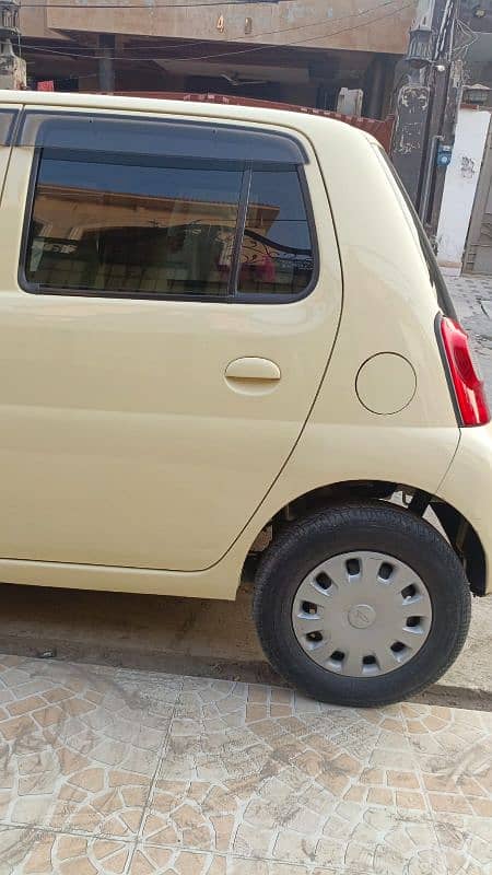 Daihatsu Esse 2011 5