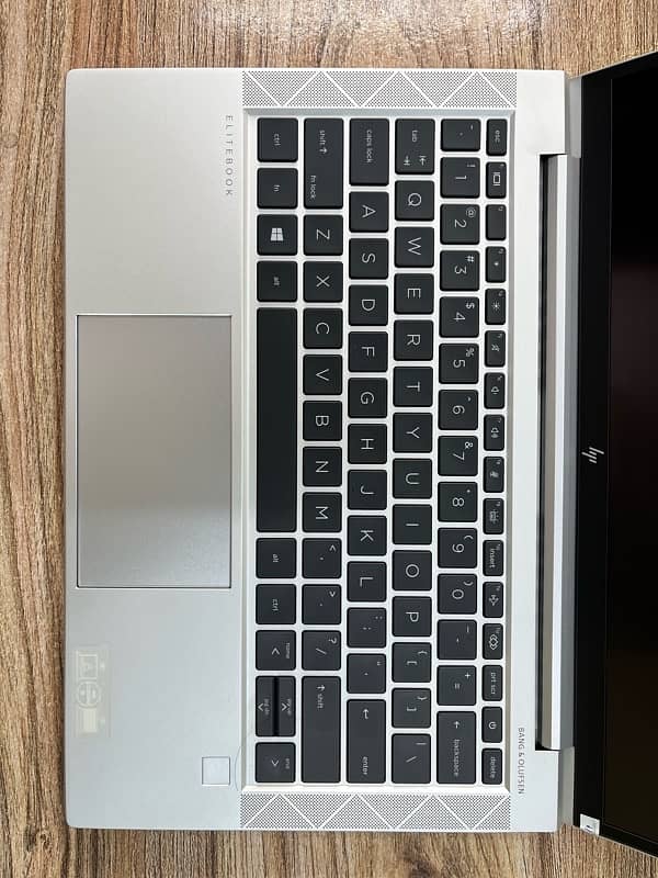 HP Elitebook 830 G7 i7-10th 16/256gb touch laptop for sale 2