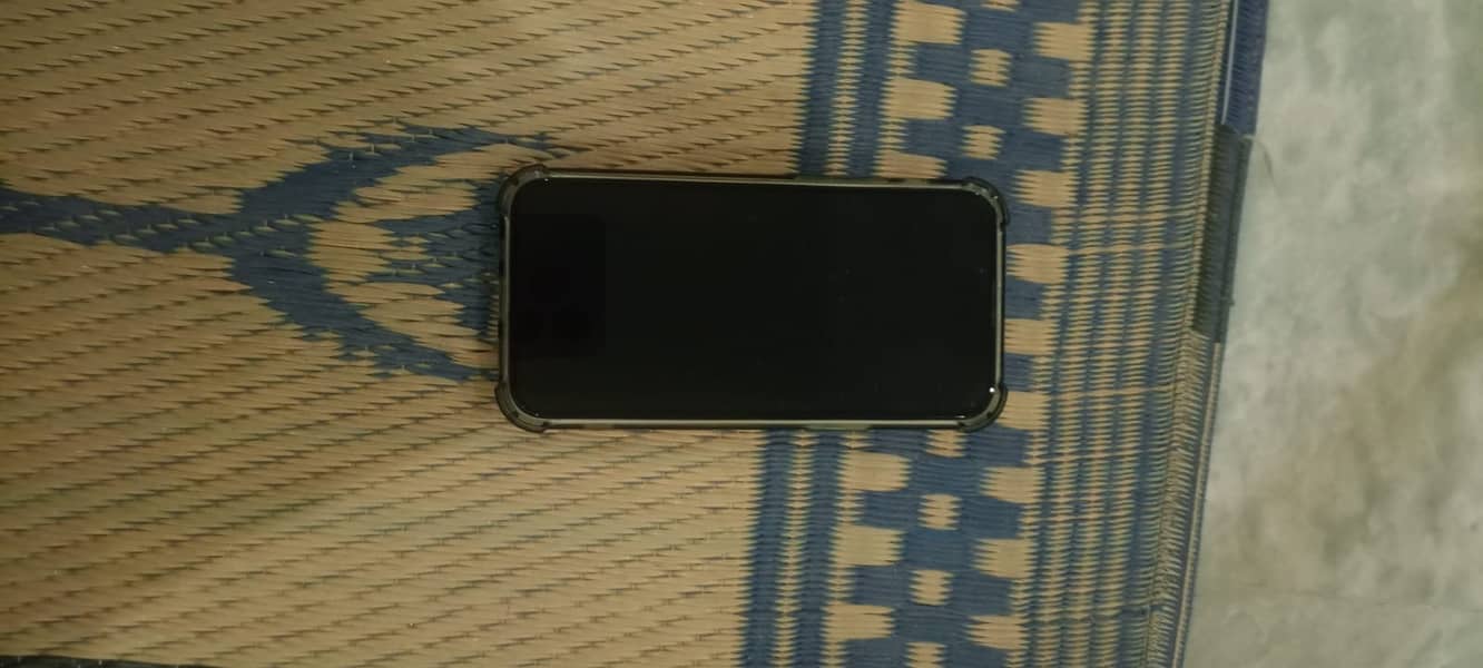 Iphone 13 mini 10/10 condition 4