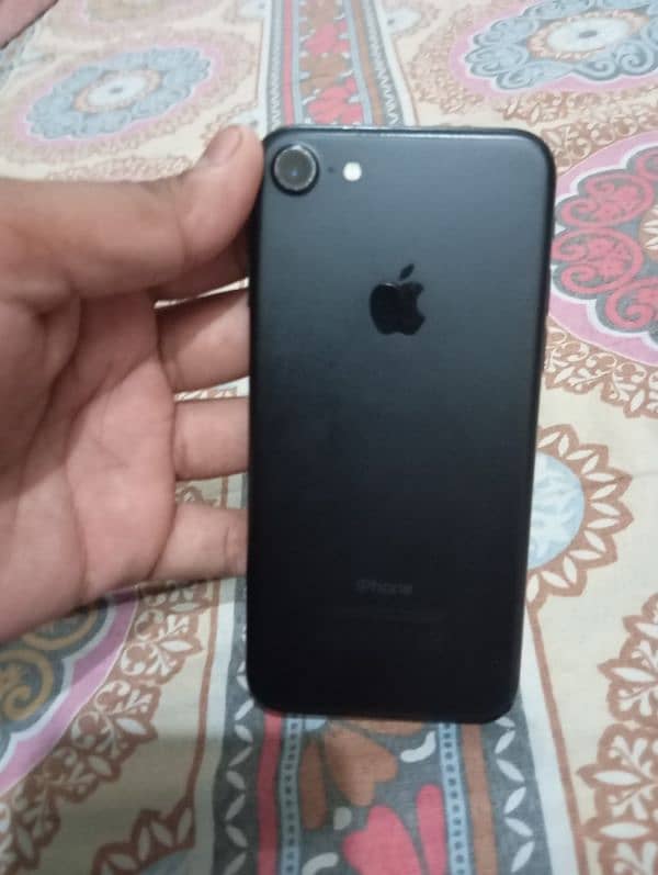 iPhone 7 (128gb) non pta 2