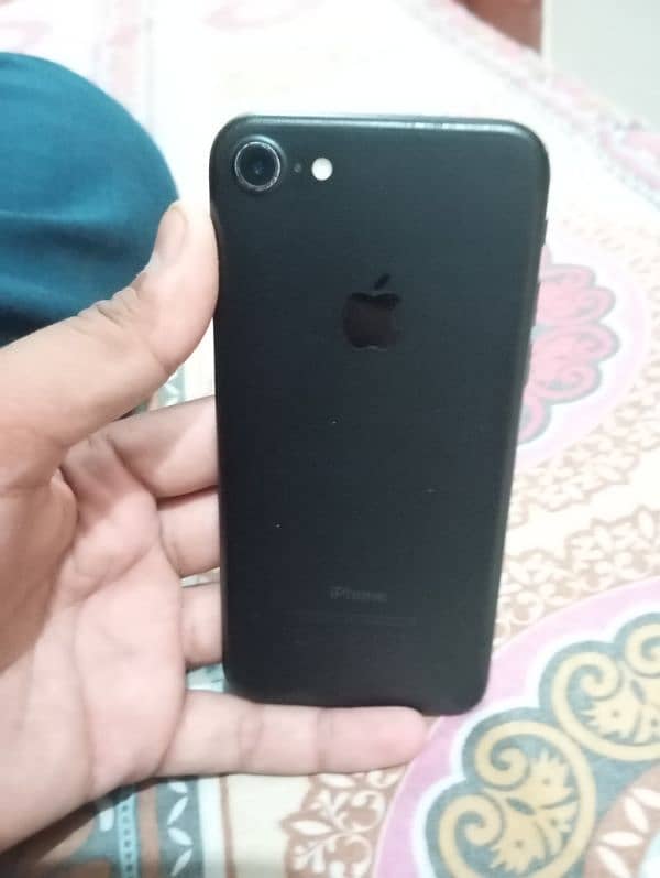 iPhone 7 (128gb) non pta 9