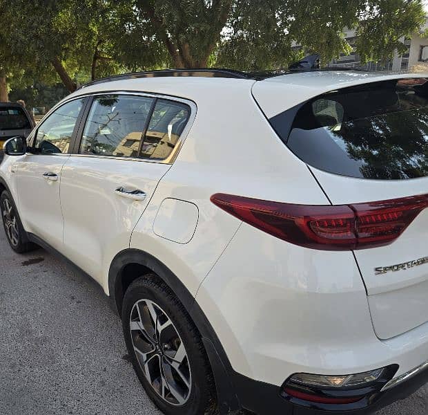 KIA Sportage 2021 4