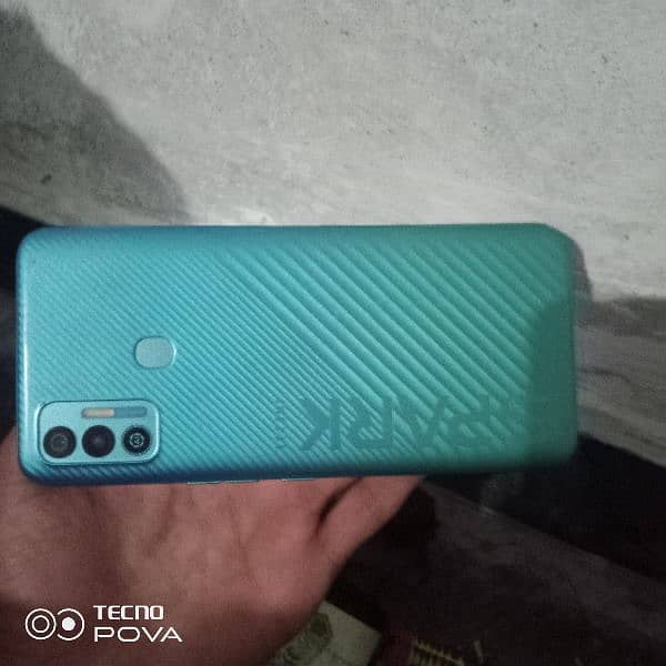 Tecno spark 7t 1