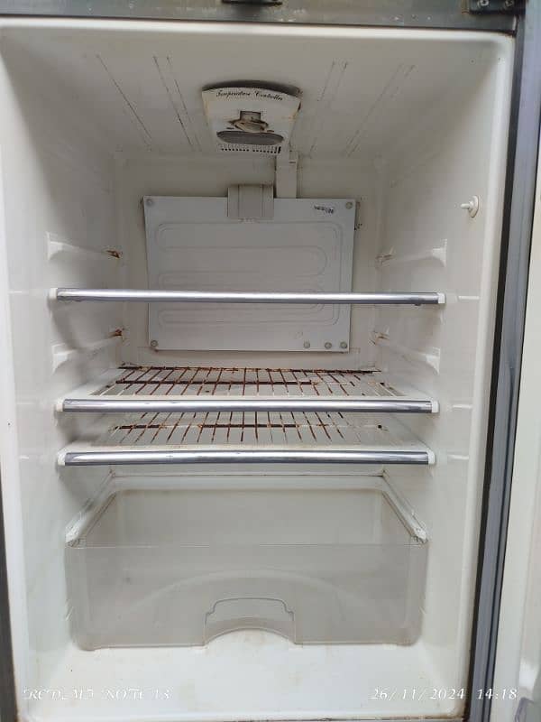 Refrigerator for sale 4