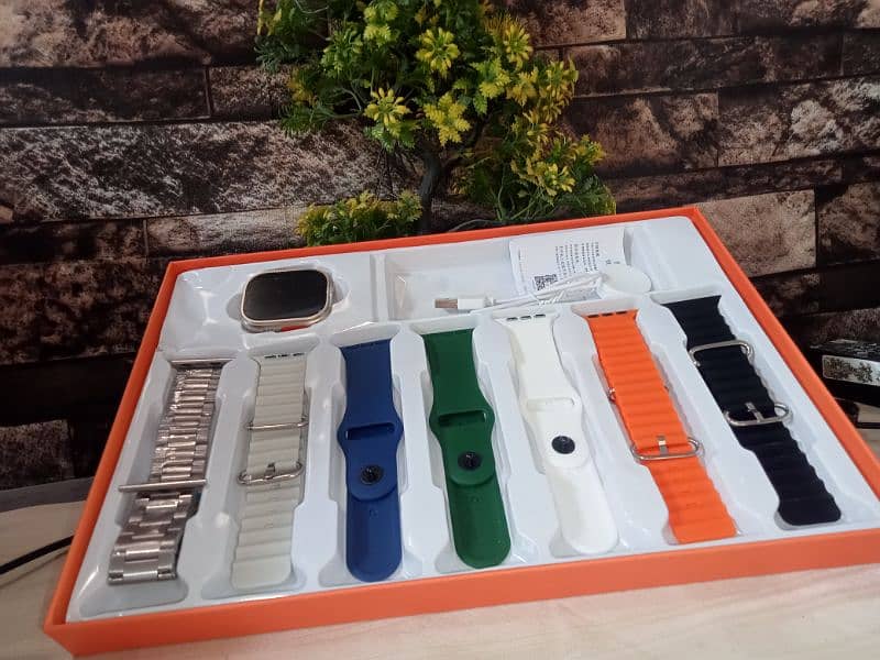 Ultra 7 In 1 Straps Smart Watch 1