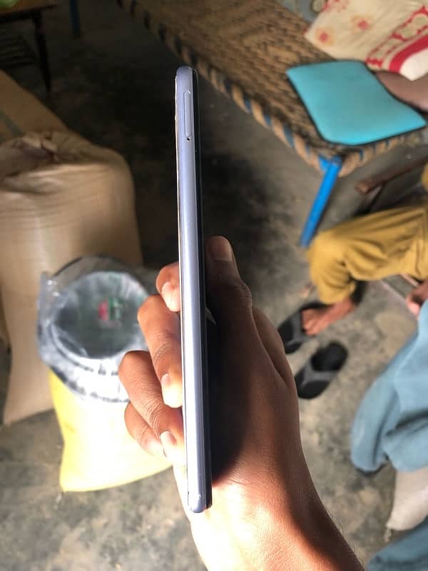 vivo y 20 4/64GB 7