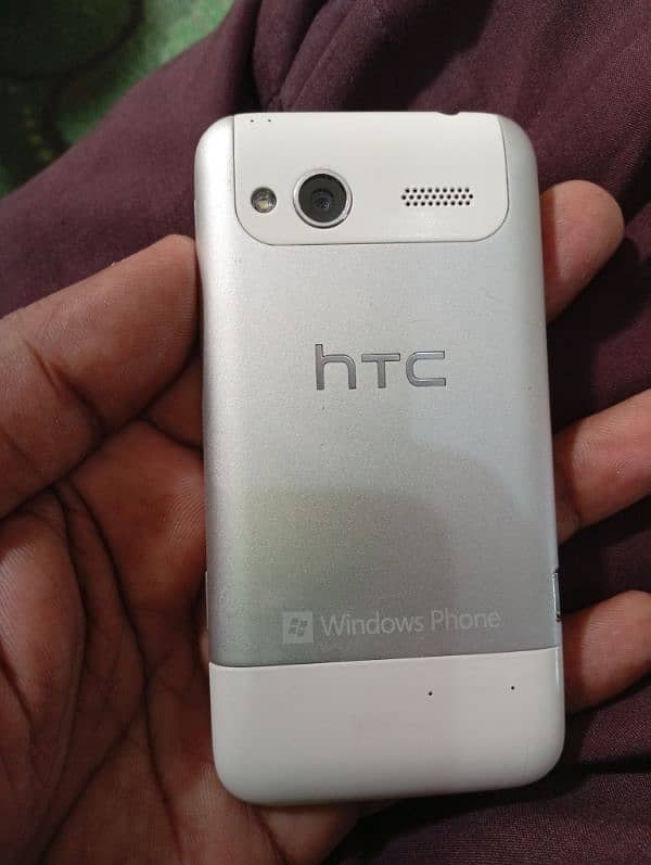 HTC redar 4g window mobile pta proved country code laga hai 10/10 4