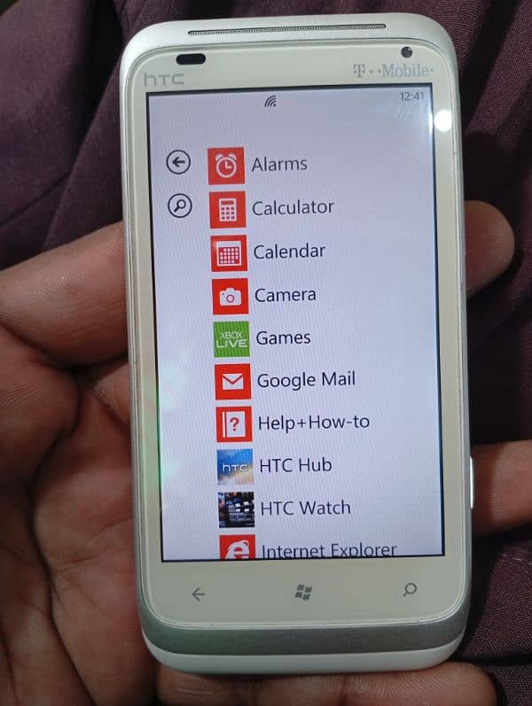 HTC redar 4g window mobile pta proved country code laga hai 10/10 5