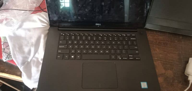 Dell precision 5530 0