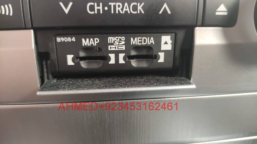 TOYOTA LAND CRUISER ZX V8 LC200 MICRO SD CARD  2015 2019 6