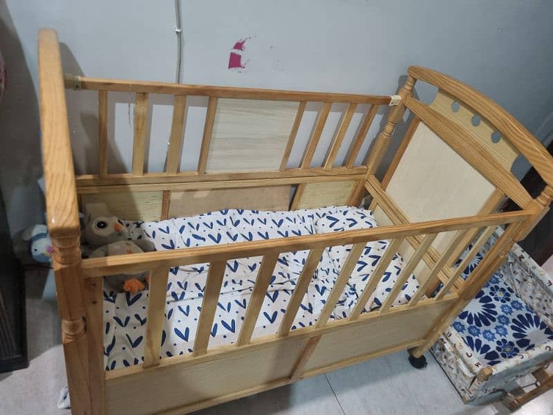 baby cot set with swing 4