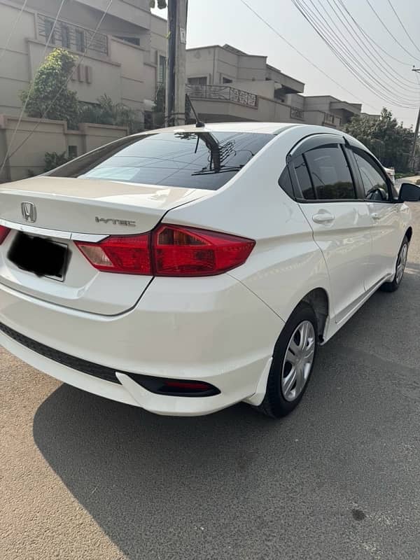 Honda City IVTEC 2024 M/T 4