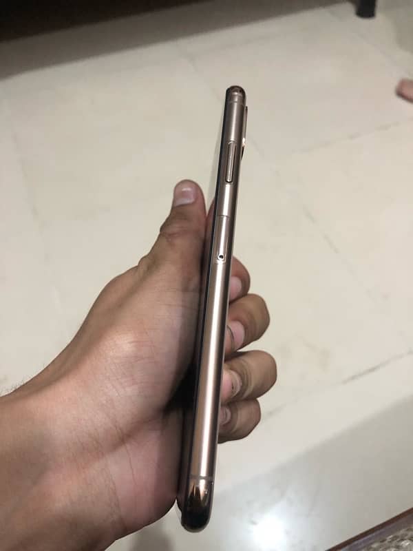 iPhone XS Max 64gb Jv all Okay 4