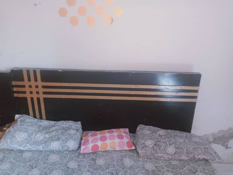 Wooden Bed in Good condition 1