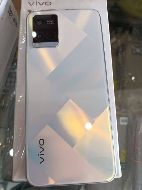 Vivo y21 0