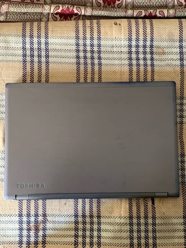 Toshiba Tecra Z50-C 6