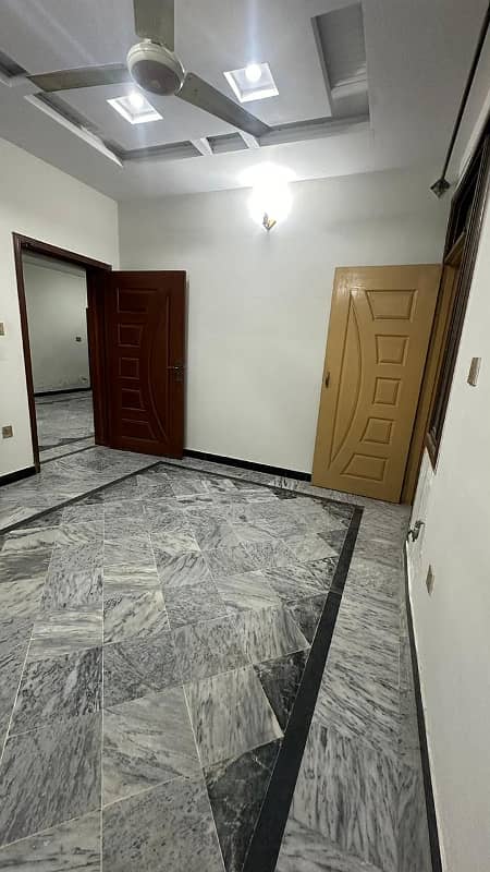 5.5 Marla First Floor Ava For Rent At A Block Satellite Town 2