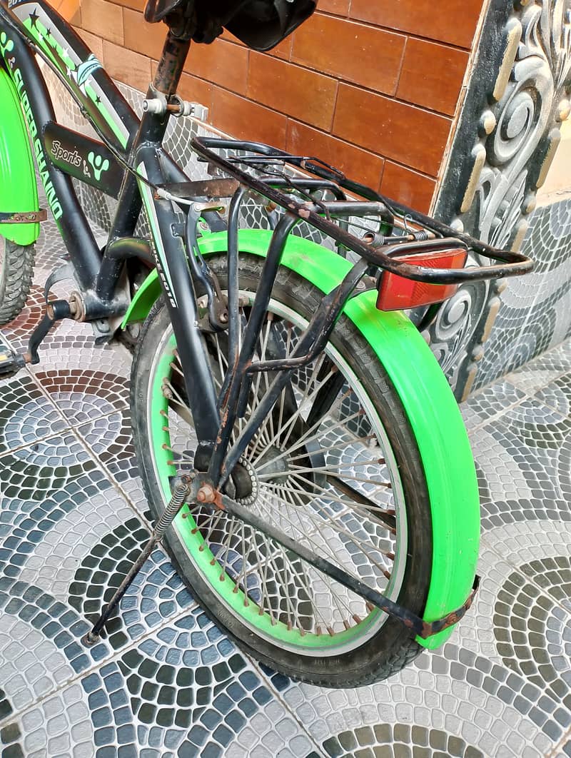 Black and Neon Green Children Bicycle 11