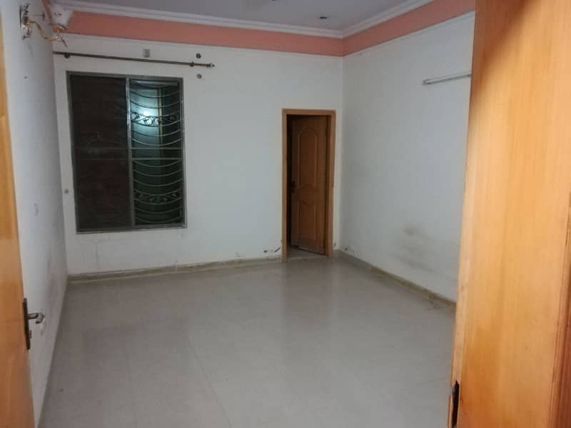 12 Marla Facing Park Lower Portion Available For Rent In Johar Town F-2 Block 16