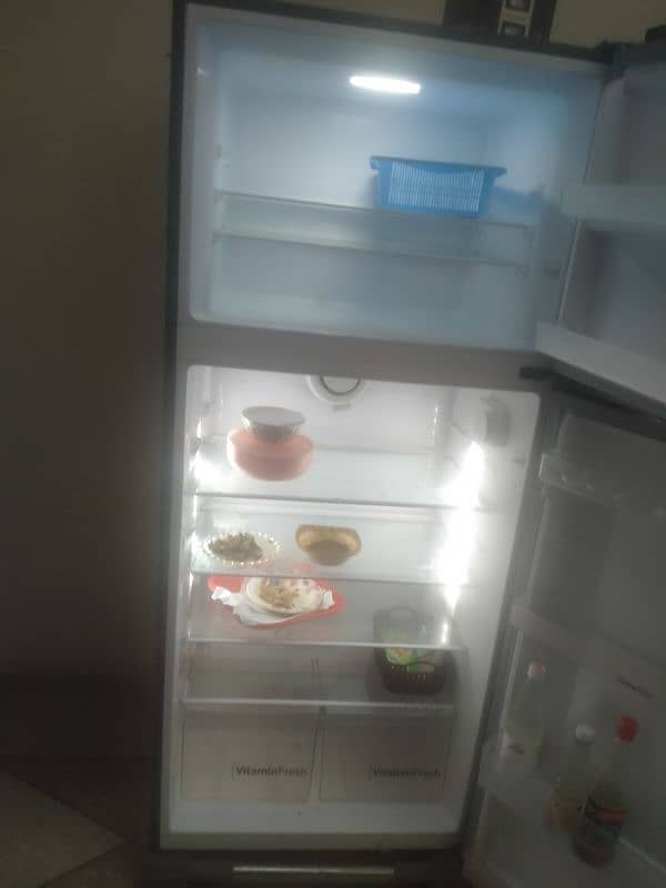 Dawlance fridge 0