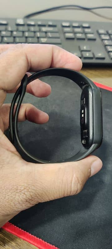 MI band 6 condition 10/8 no fault 2